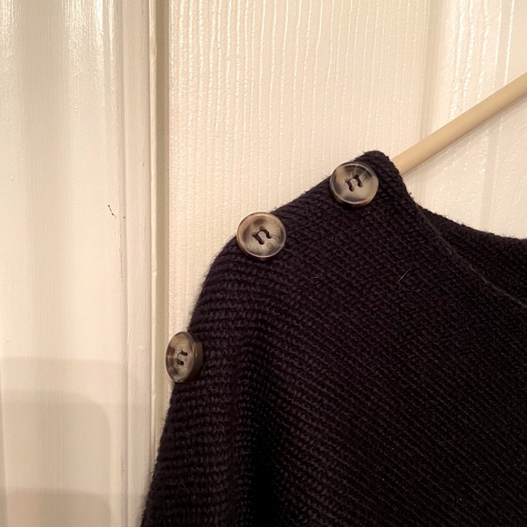 Dynamite Dress - Picture 3 of 3